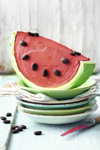 Ein Stückchen Melone, bitte! Ein Stückchen Melone, bitte!