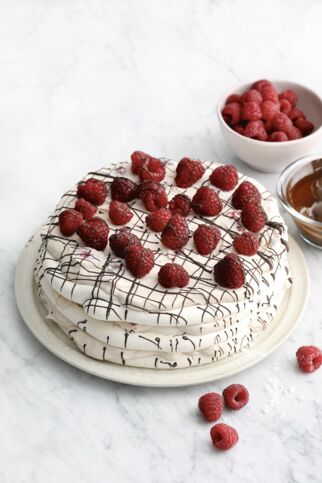 Himbeer-Baiser-Torte Himbeer-Baiser-Torte