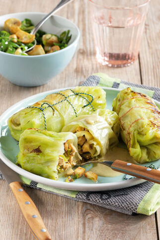 Kleine Spitzkohl-Rouladen Kleine Spitzkohl-Rouladen