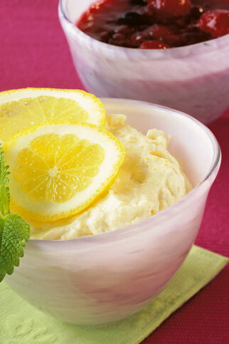 Zitronen-Quarkmousse Zitronen-Quarkmousse