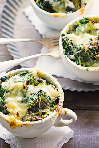 Spinat mit Käsehaube Spinat mit Käsehaube