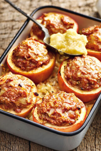 Äpfel mit Kohl-Hackfleisch-Füllung Äpfel mit Kohl-Hackfleisch-Füllung