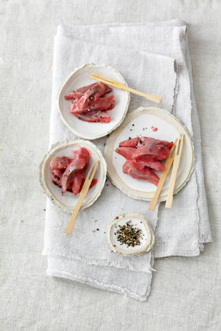 Matjes mit Himbeersalsa Matjes mit Himbeersalsa