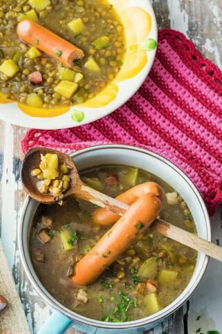 Linsensuppe mit Würstchen Linsensuppe mit Würstchen