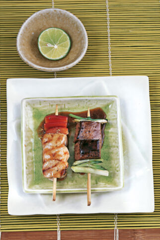 Hähnchen-Yakitori Hähnchen-Yakitori