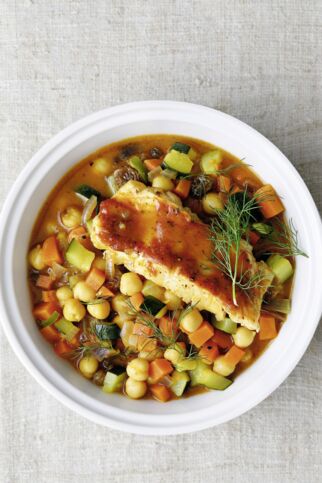Fischtajine mit Kichererbsen und Gemüse Fischtajine mit Kichererbsen und Gemüse