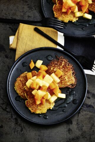 Reibekuchen mit
Kürbis-Apfel-Kompott Reibekuchen mit
Kürbis-Apfel-Kompott
