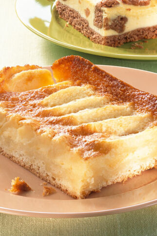 Hefekuchen mit Apfelrahmguss Hefekuchen mit Apfelrahmguss