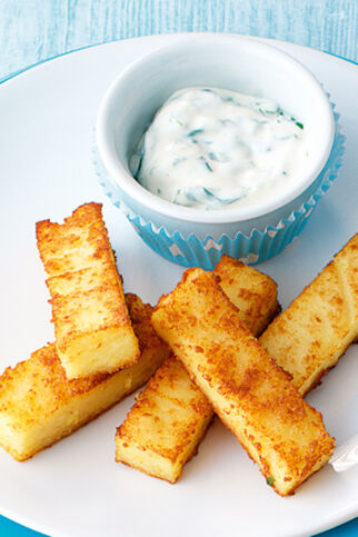 Knusperstäbchen mit Spinat-Dip Knusperstäbchen mit Spinat-Dip