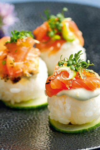 Bunte Sushi-Bällchen Bunte Sushi-Bällchen