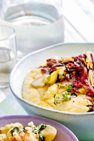 Polenta mit Radicchio-Chicorée-Gemüse Polenta mit Radicchio-Chicorée-Gemüse