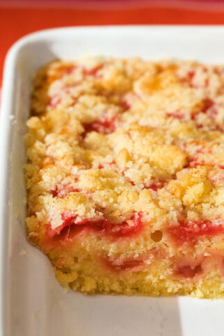 Erdbeer-Rhabarber-Kuchen Erdbeer-Rhabarber-Kuchen