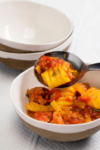 Teignocken mit Salsicce Teignocken mit Salsicce