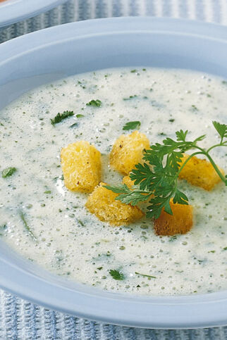 Kerbelcremesuppe Kerbelcremesuppe