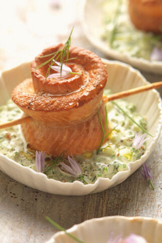 Warmer Räuchersaibling auf Gurkenremoulade Warmer Räuchersaibling auf Gurkenremoulade