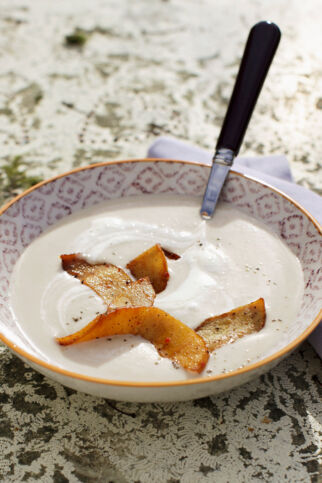 Kastaniensuppe mit Quitten Kastaniensuppe mit Quitten
