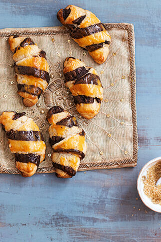 Streifenhörnchen mit zweierlei Mürbeteig Streifenhörnchen mit zweierlei Mürbeteig