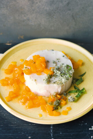 Kokos-Grießpudding mit Mango Kokos-Grießpudding mit Mango