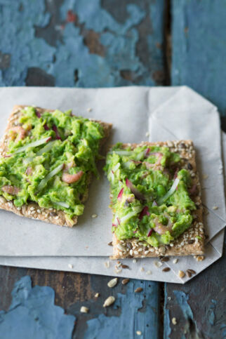 Avocado-Krabben-Radieschen-Aufstrich Avocado-Krabben-Radieschen-Aufstrich