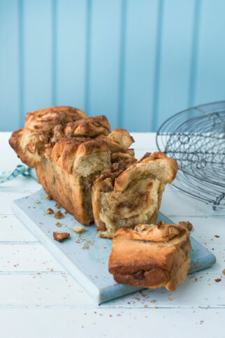 Apfel-Marzipan-Zupfbrot Apfel-Marzipan-Zupfbrot