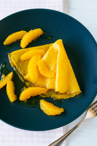 Crêpes mit Orangensauce Crêpes mit Orangensauce