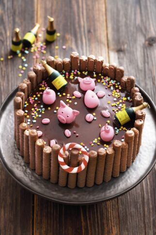 Oink, oink … Pool-Party Oink, oink … Pool-Party