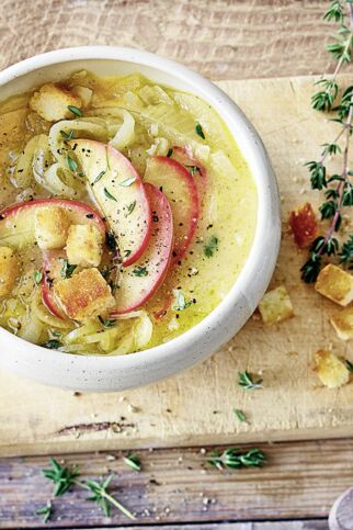 Schmorapfel-Zwiebel-Suppe Schmorapfel-Zwiebel-Suppe