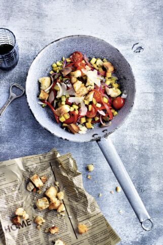 Bunte Gemüsepfanne mit Knusperbrot Bunte Gemüsepfanne mit Knusperbrot