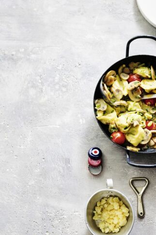 One-Pan-Tortelloni mit Pilzen One-Pan-Tortelloni mit Pilzen