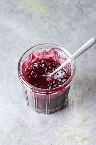 Rohgerührtes Brombeermus Rohgerührtes Brombeermus