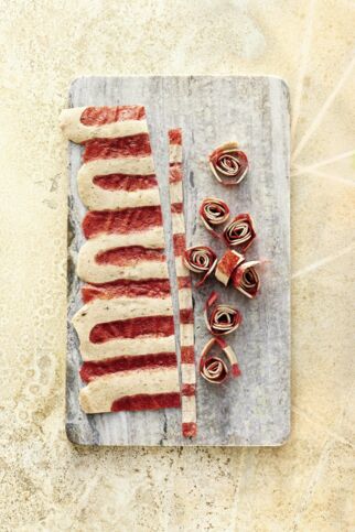 Banane-Erdbeer-Fruchtlederschnecken Banane-Erdbeer-Fruchtlederschnecken