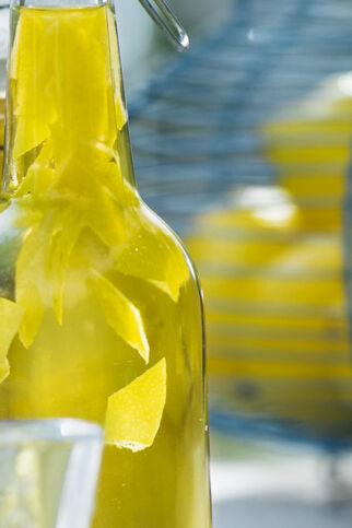 Limoncello ‒ italienischer Zitronenlikör Limoncello ‒ italienischer Zitronenlikör