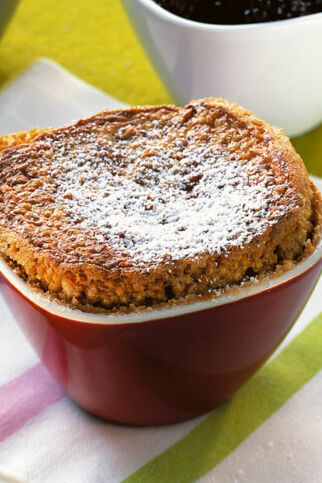 Hirsesoufflé mit Brombeeren Hirsesoufflé mit Brombeeren