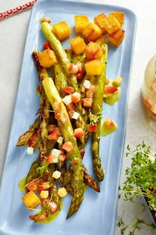 Ofen-Spargel mit Ei-Vinaigrette Ofen-Spargel mit Ei-Vinaigrette