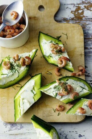 Gurken-Happen mit Krabben Gurken-Happen mit Krabben