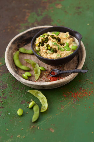 Edamame-Bohnen-Hummus mit Ingwer Edamame-Bohnen-Hummus mit Ingwer