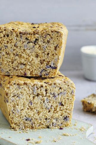 Zwiebelbrot mit Buchweizenmehl Zwiebelbrot mit Buchweizenmehl