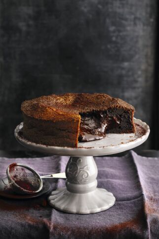 Schokotorte mit flüssigem Kern Schokotorte mit flüssigem Kern