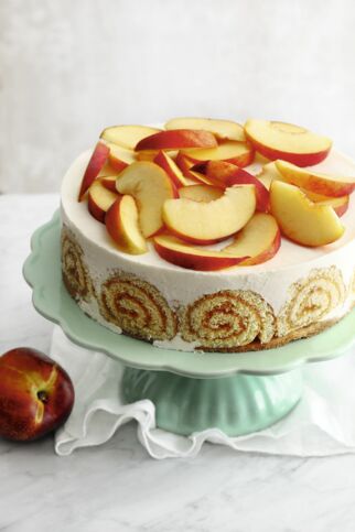 Pfirsich-Holler-Charlottentorte Pfirsich-Holler-Charlottentorte