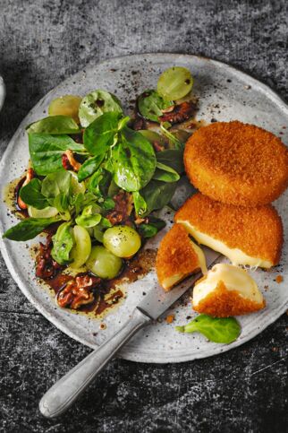 Feldsalat mit Camembert Feldsalat mit Camembert