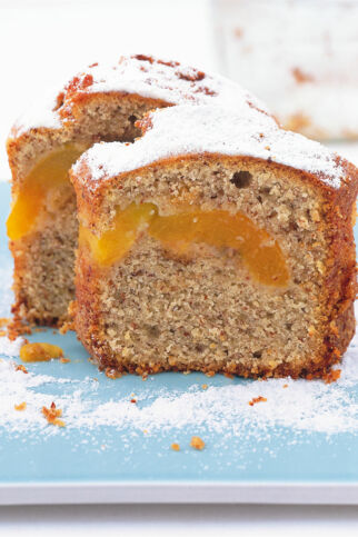 Cantuccini-Aprikosen-Kuchen aus dem Glas Cantuccini-Aprikosen-Kuchen aus dem Glas