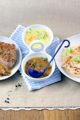 Putenmedaillons in Weißweinsahne Putenmedaillons in Weißweinsahne