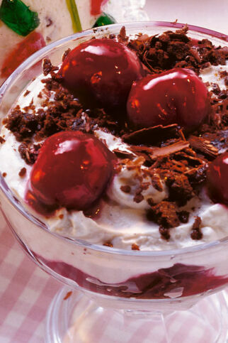 Süßer Quark mit Pumpernickel Süßer Quark mit Pumpernickel