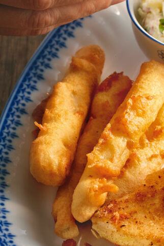 Frittierte Schwarzwurzeln in Bierteig Frittierte Schwarzwurzeln in Bierteig