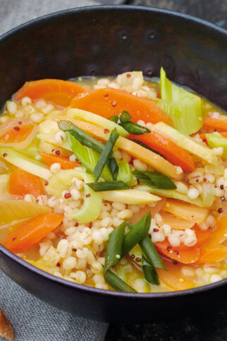 Graupeneintopf mit Steckrüben Graupeneintopf mit Steckrüben