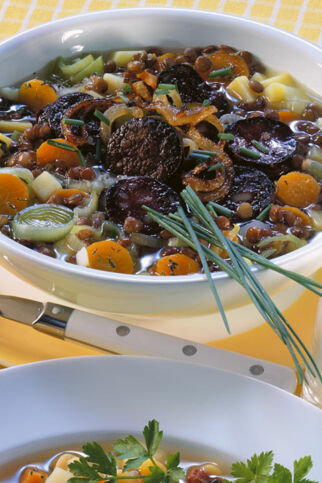 Linseneintopf mit Blutwurst Linseneintopf mit Blutwurst