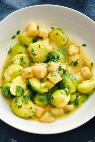 Rosenkohl und Kartoffeln mit Gremolata Rosenkohl und Kartoffeln mit Gremolata