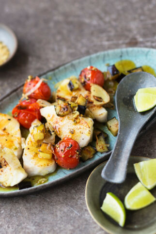 Fischcurry mit Aubergine und Tomaten Fischcurry mit Aubergine und Tomaten
