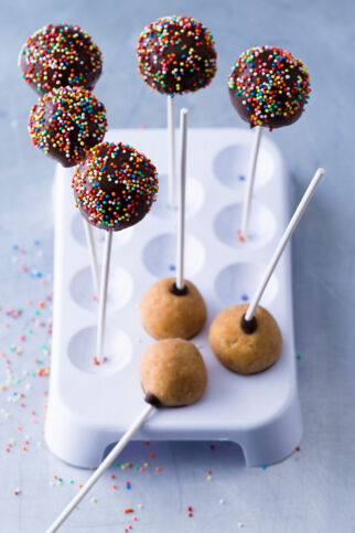 Cake-Pops Grundrezept Cake-Pops Grundrezept