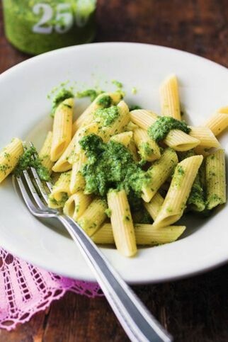 Penne mit Petersilienpesto Penne mit Petersilienpesto